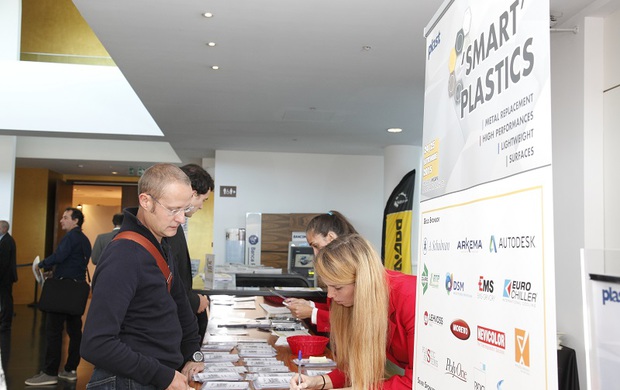 Smart Plastics, tecnopolimeri a convegno