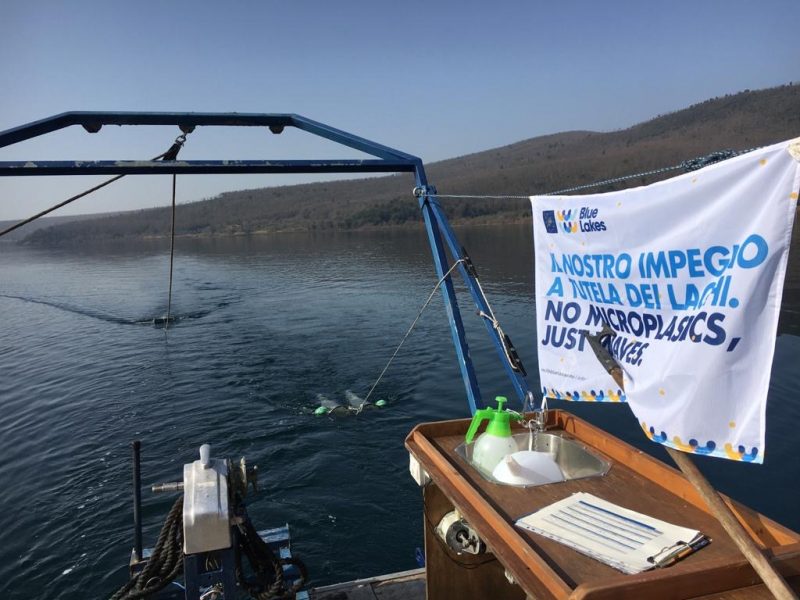 Microplastiche nei laghi, il monitoraggio di Enea